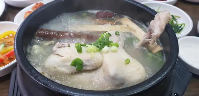 광양 미송의 삼계탕