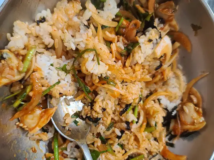 바지락 회무침 비빔밥