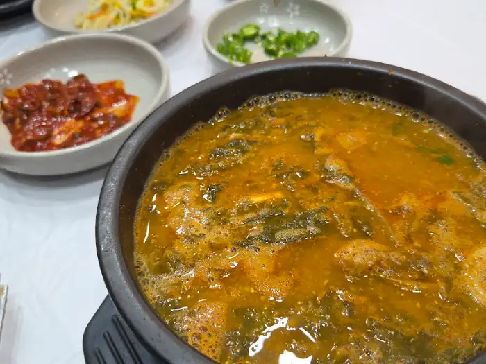 추어탕 국물 클로즈업