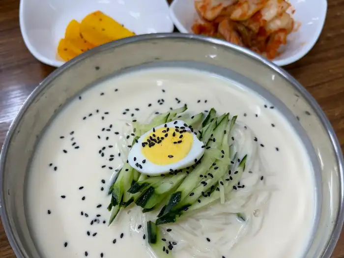 주전자국수의 콩국수 한 그릇