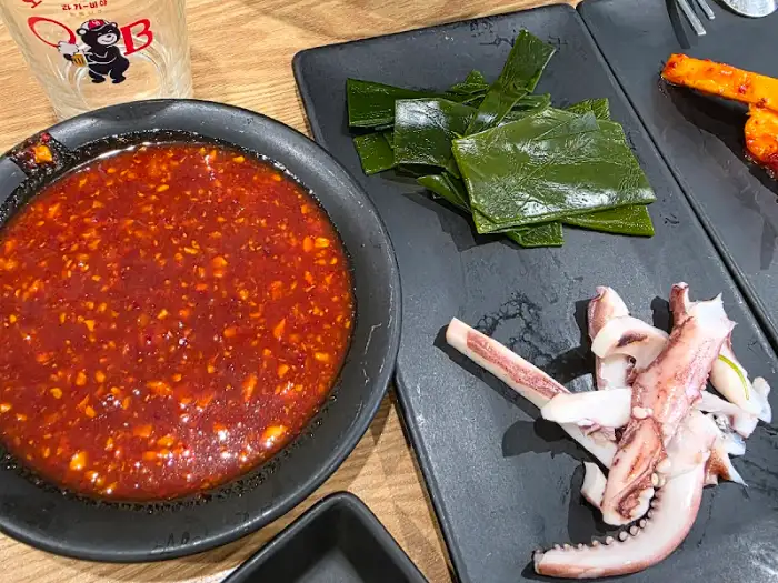회덮밥 곁들임 메뉴