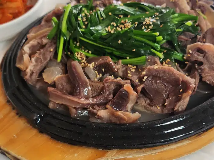 소머리수육 클로즈업, 섬세한 고기 결이 보임
