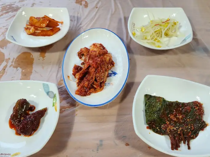 다양한 종류의 반찬