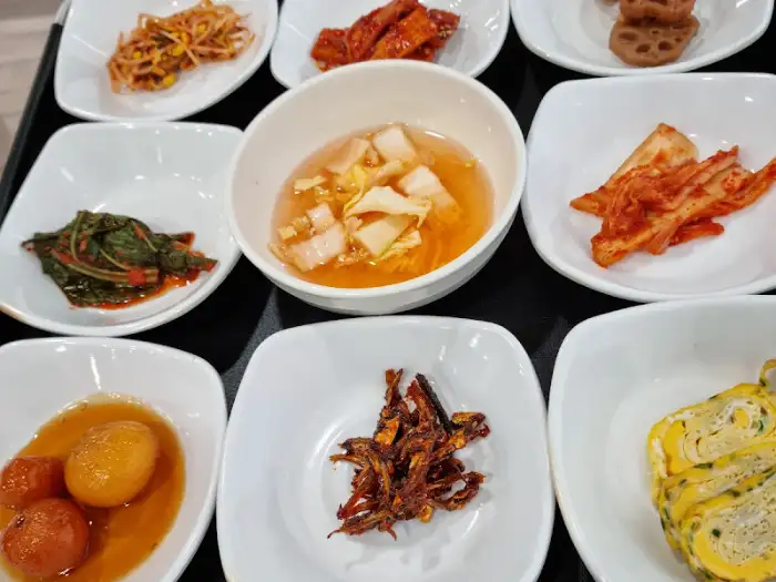 푸짐한 반찬들