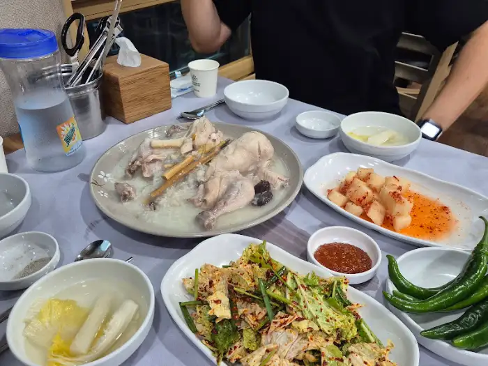 식탁 풍경