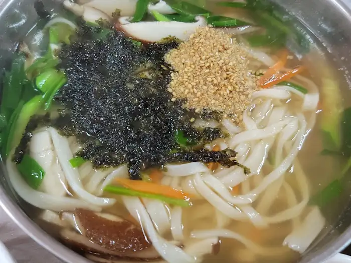 칼국수 한 그릇