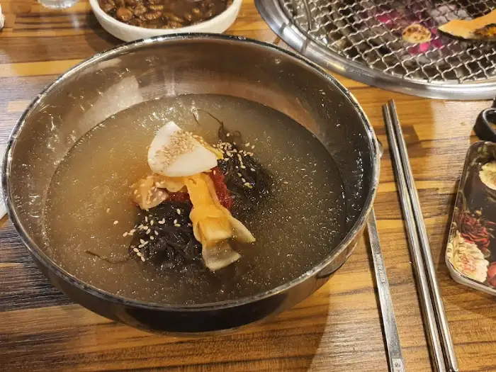 시원한 국물의 냉면