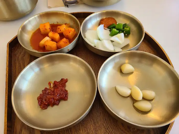 밑반찬 구성