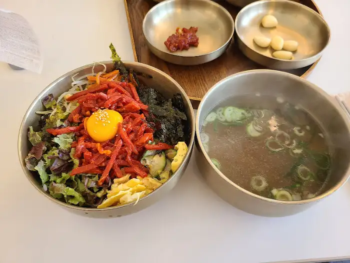 식당 내부 전경