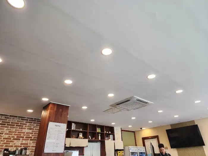 깔끔한 실내 모습