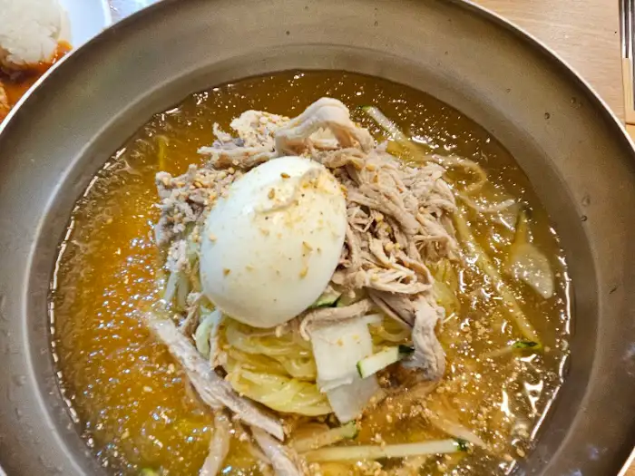 시원한 물밀면