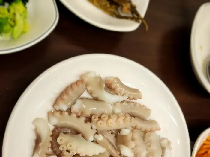 손질된 낙지 다리