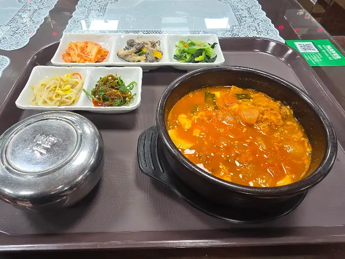 숯불 향이 매력적인 숯불 돈까스