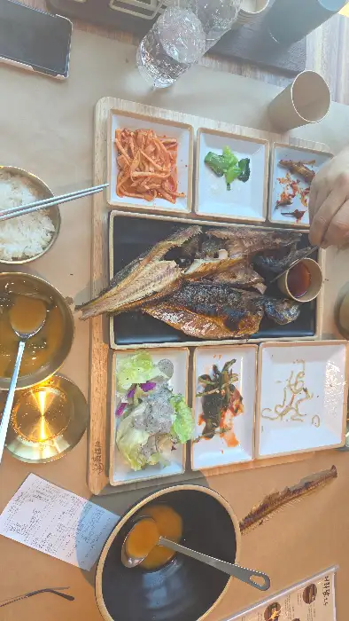 윤기 나는 밥
