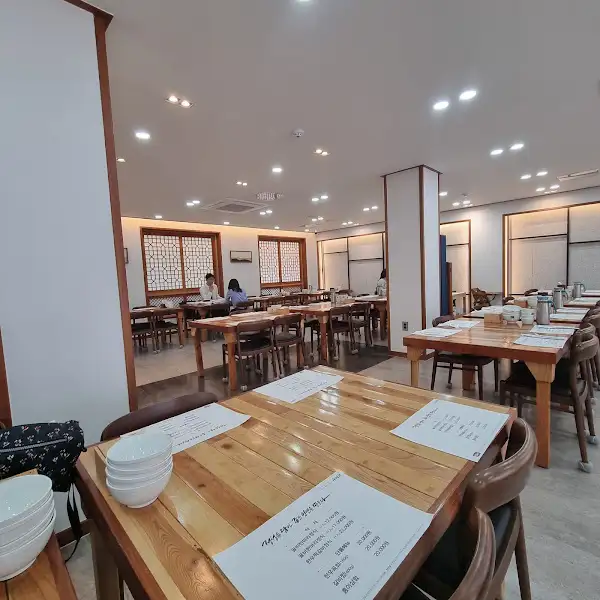 화순 염소탕 식당 내부 모습