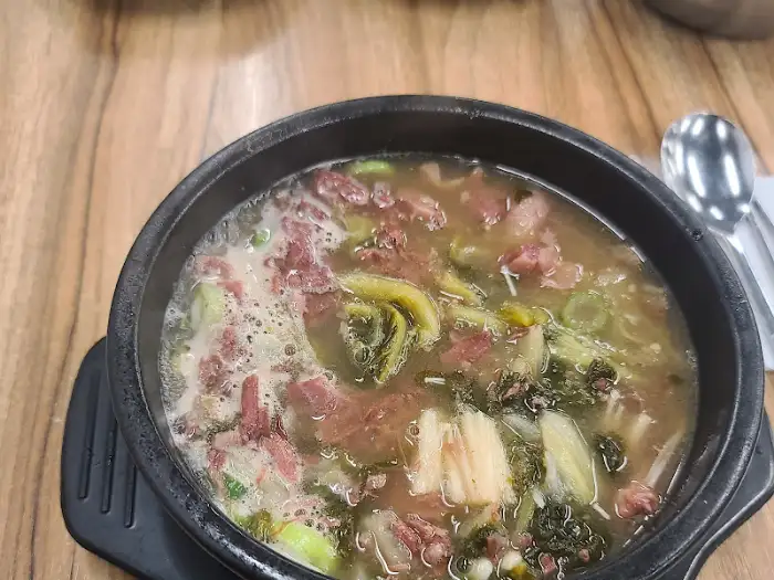 가까이서 본 해장국 속 건더기