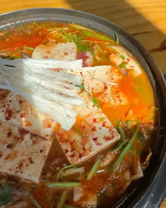 버섯 두부 전골 클로즈업