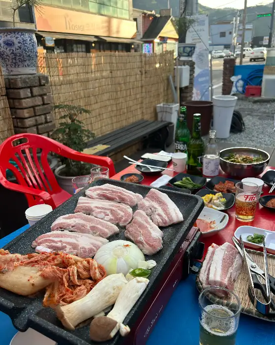 매장 야외 공간의 모습