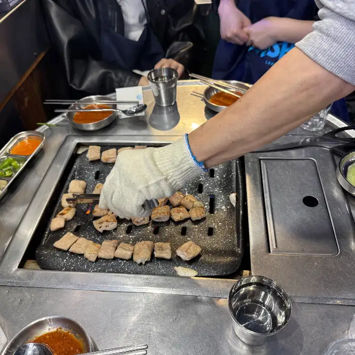 막창 굽는 모습