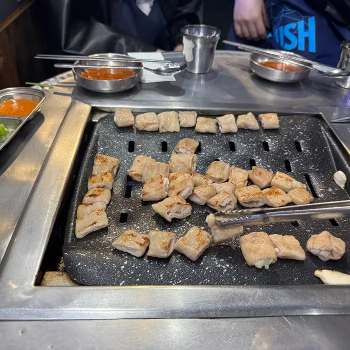 굽고 있는 곱창