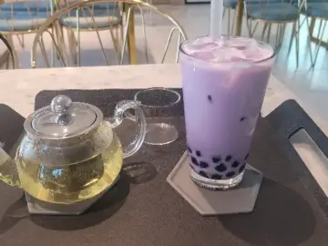 울진 바다 품은 아늑한 카페, 이곳의 커피 한 잔에 마음을 맡기다