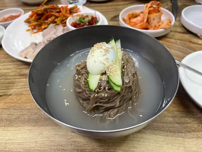 백령면옥 냉면