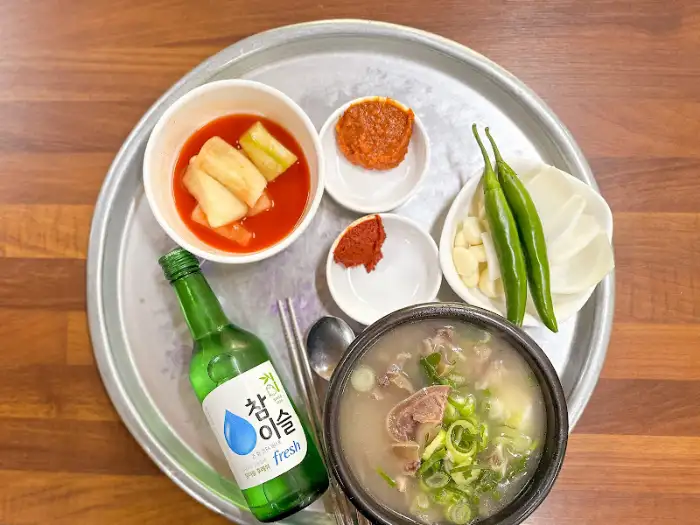 수육과 소주