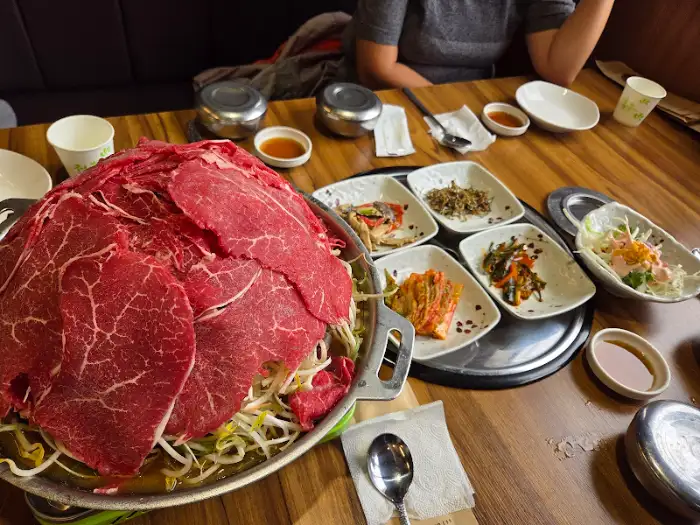 푸짐한 불고기 정식 한상차림