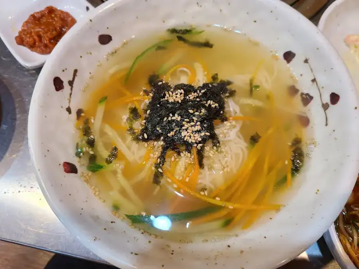 벌집삼겹살 조치원점의 차돌순두부된장찌개