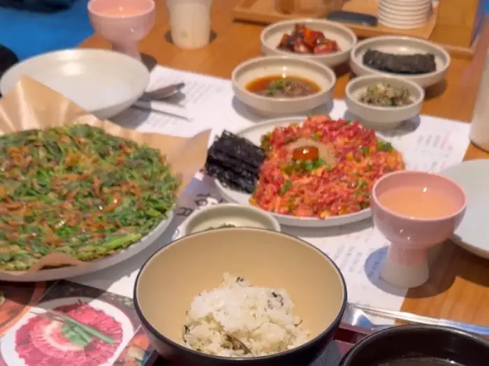 부안애서 서초점 테이블 모습