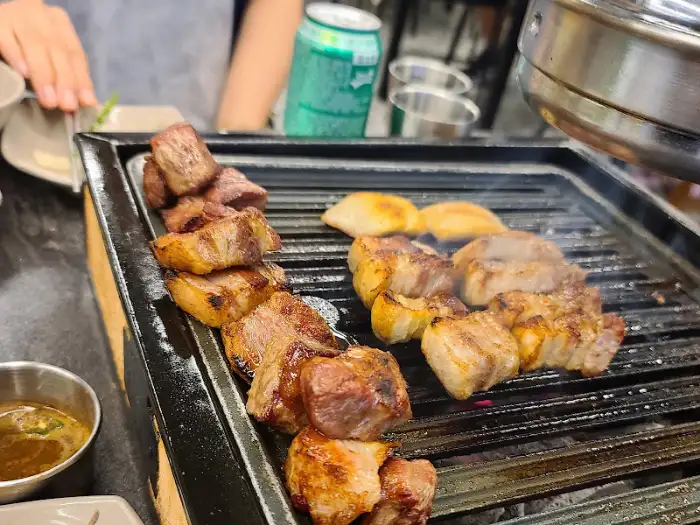 김치찌개와 곁들임