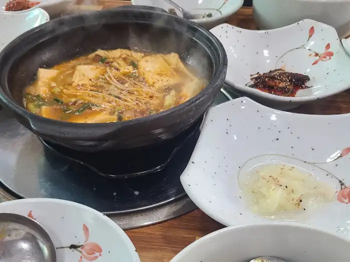 따뜻한 솥밥