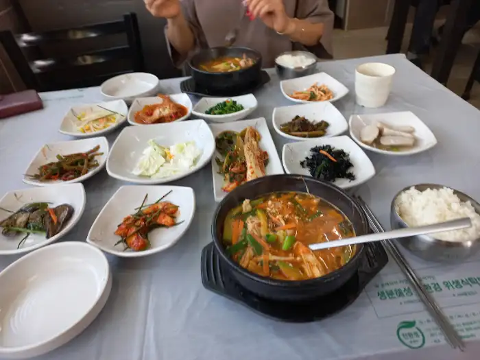 푸짐한 한상차림
