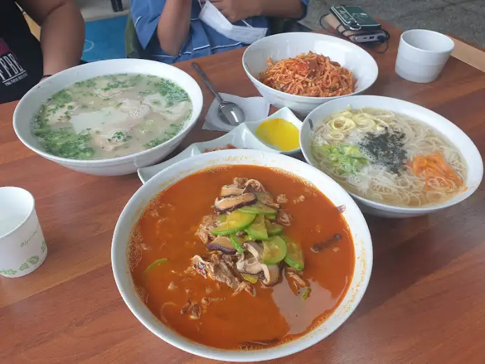 청춘이면 재인폭포입구점 다양한 국수 메뉴