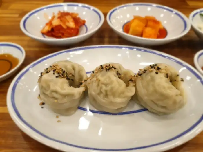 바우네나주곰탕 부산대학병원점 만두