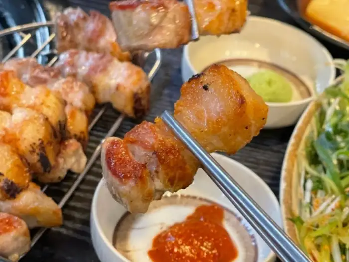 온누리육식당 삼겹살 한 점