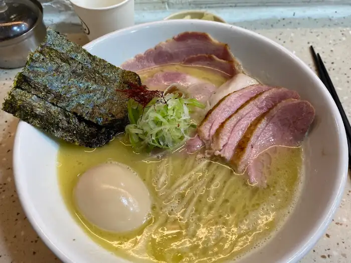 키친 내부 전경