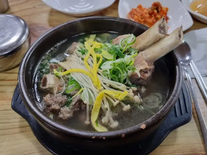 매콤한 양념이 벤 갈비찜 요리