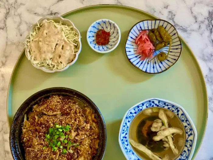 소보로식당 단품 메뉴 구성