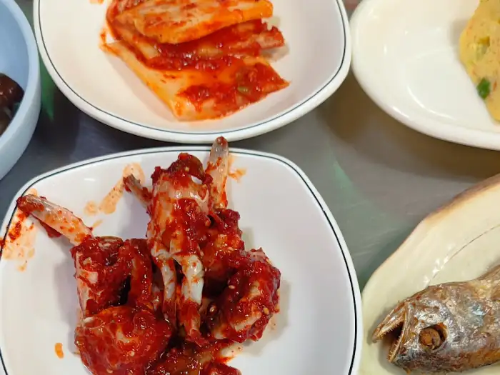 양념 게장과 젓갈