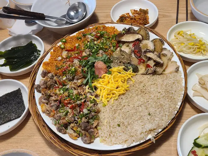 전체 꼬막 비빔밥 한상차림 사진