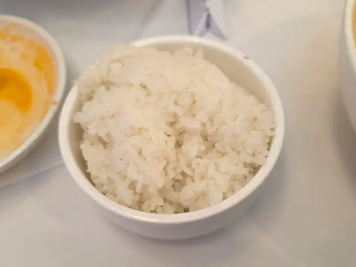 따뜻한 밥 한 공기