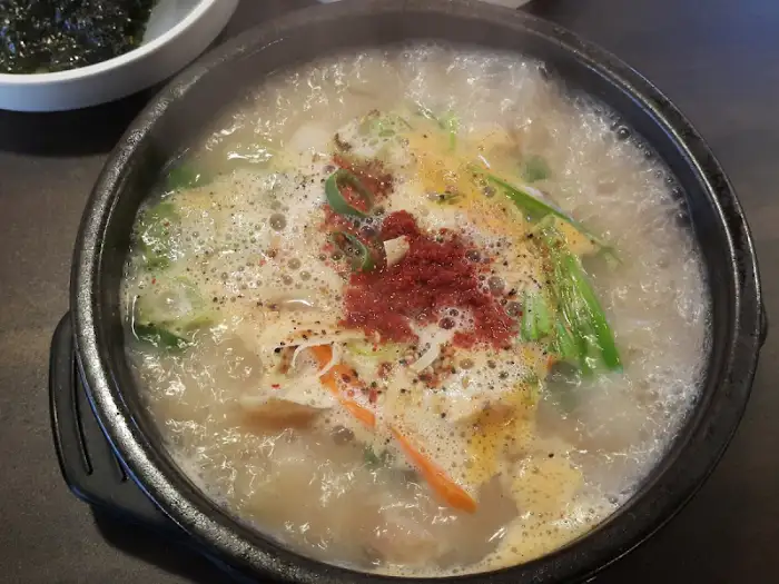 돼지국밥