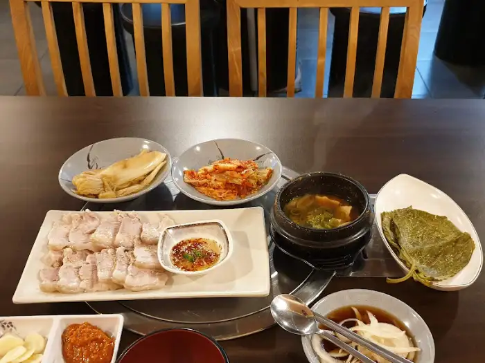 돼지고기 수육