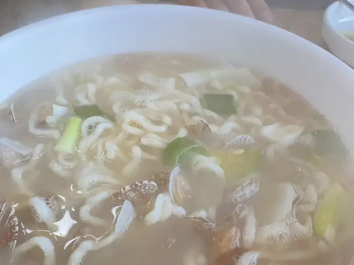 칼국수 국물