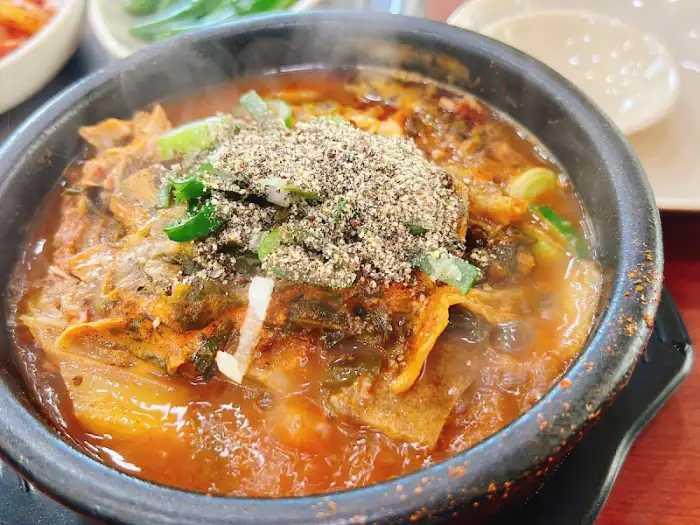 먹음직스러운 감자탕 클로즈업
