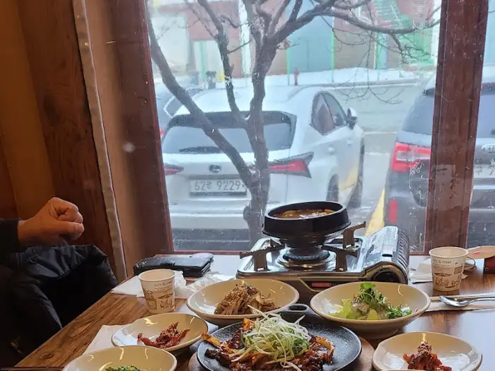 평창 동산들밥 돌솥밥
