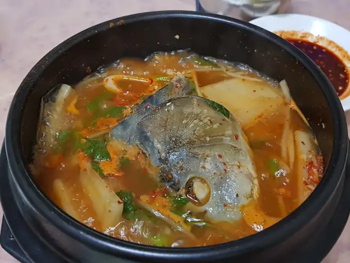 향어회 매운탕