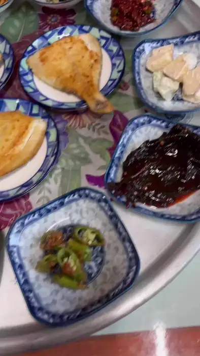 생선구이와 젓갈류 반찬