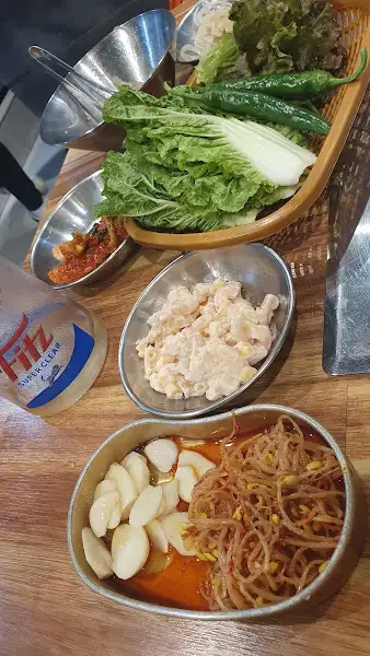다양한 곁들임 반찬